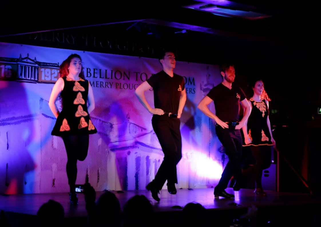 Irish music and dancing show